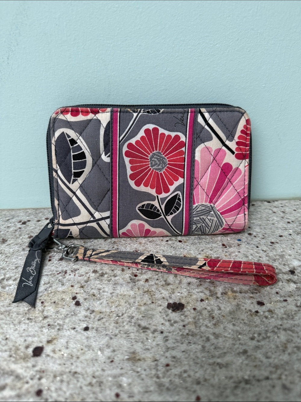 Vera Bradley Cherry Blossoms Zip Around Wristlet Wallet Floral Quilted Pink Gray